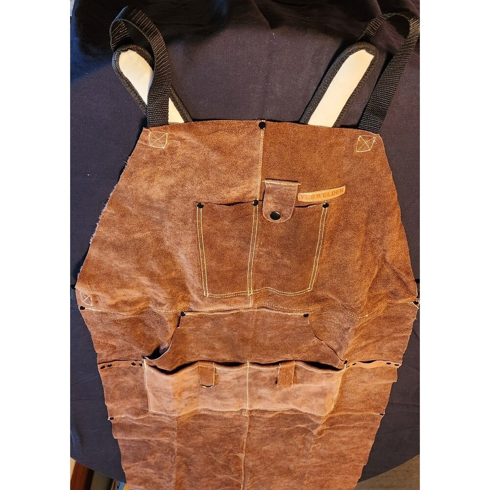 Leather Welding Apron with durable6 Pockets and 2 Hanging Rings Pre-owned Unused - Picture 2 of 11
